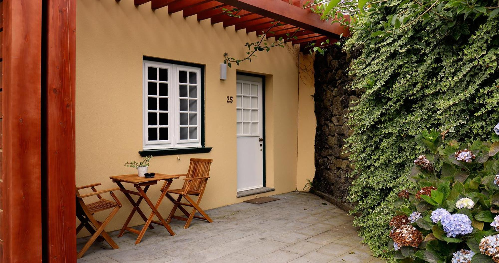 Aparthotel Quinta Da Nasce Agua Angra do Heroísmo Exterior foto